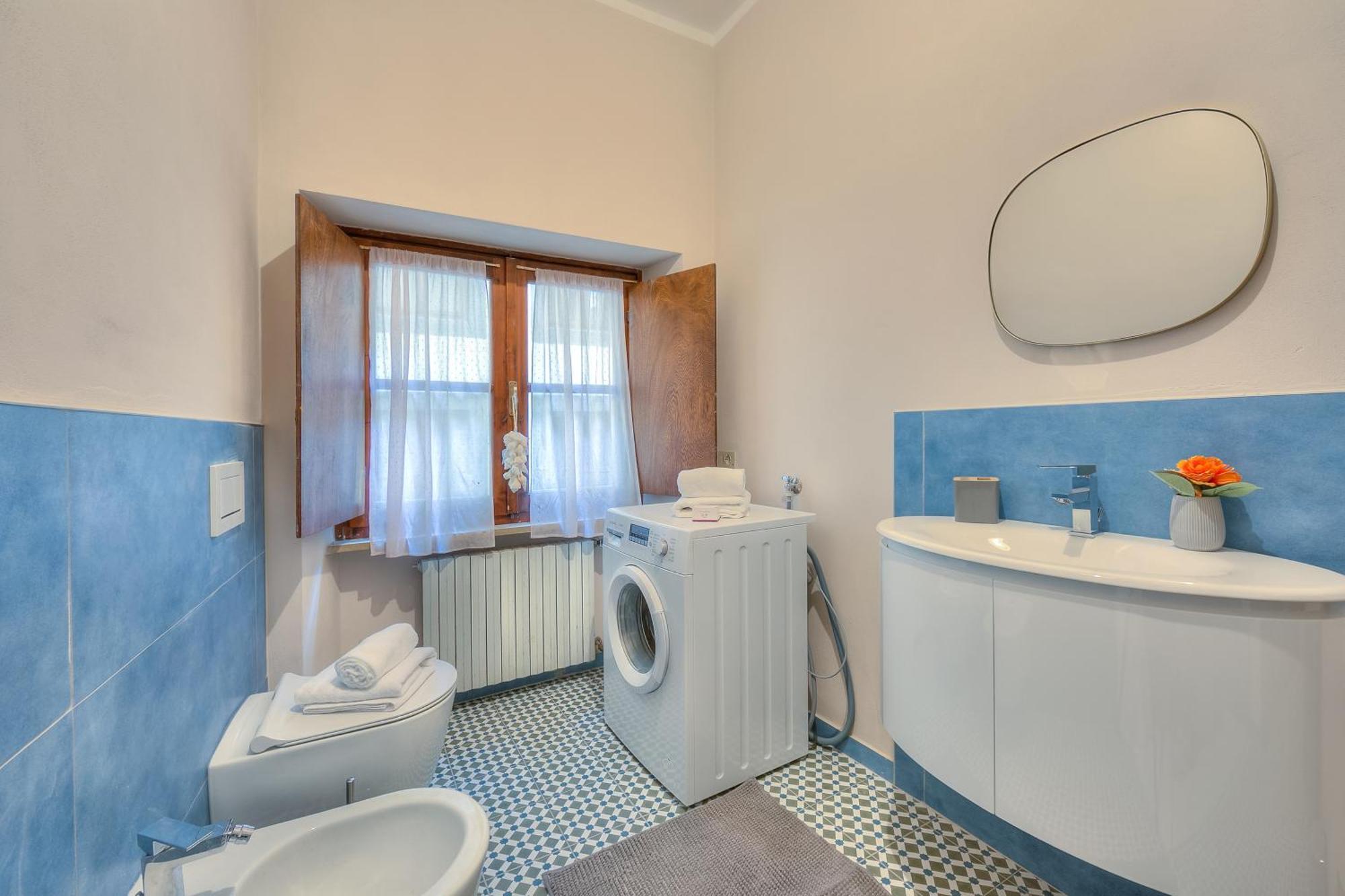 Laetitia Salo-Historic Center Near Lake - Happy Rentals 外观 照片